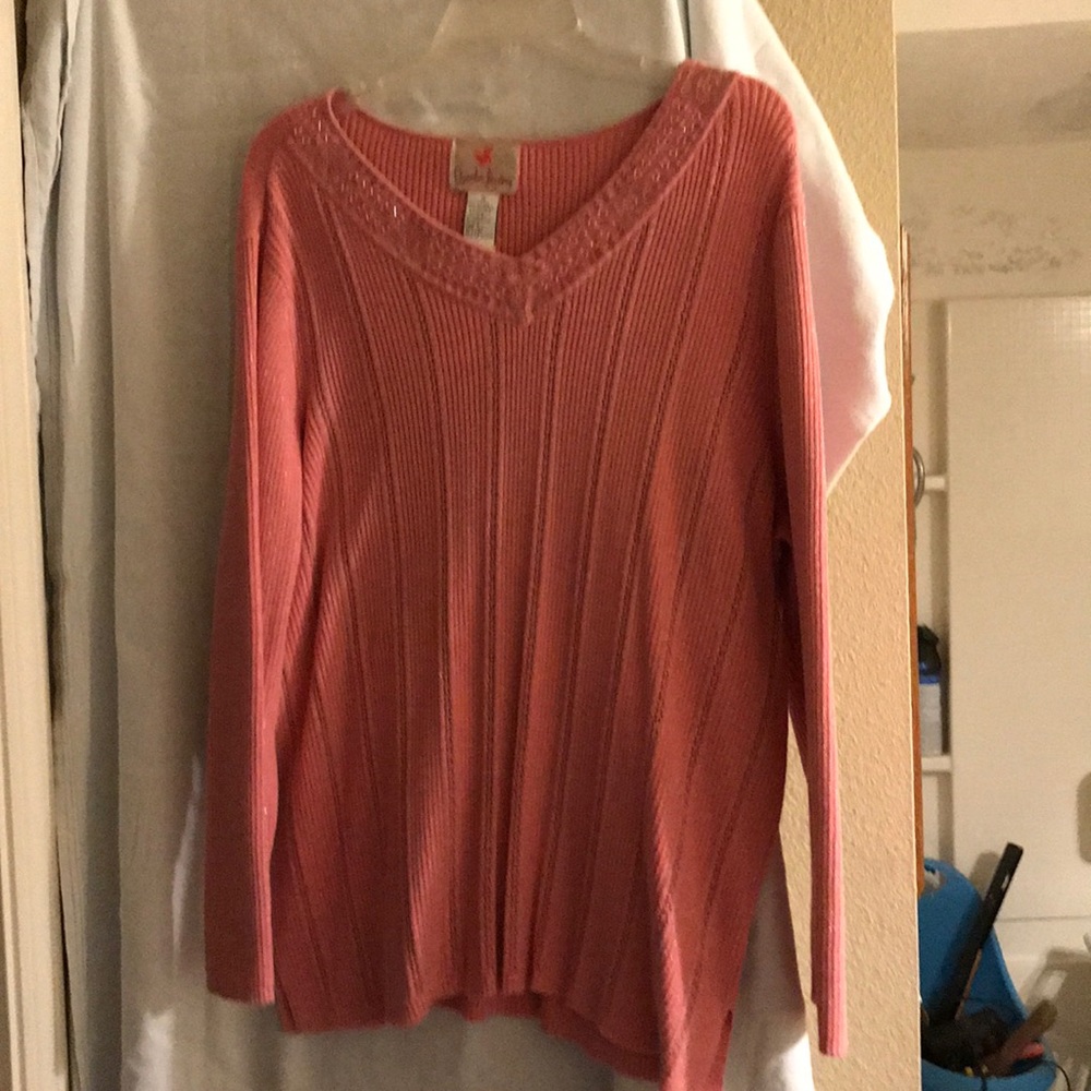 Women’s 1X sweater top